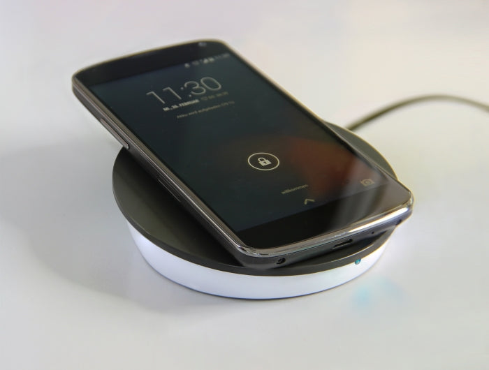 Navilock 65907 Wireless Qi Charging Station