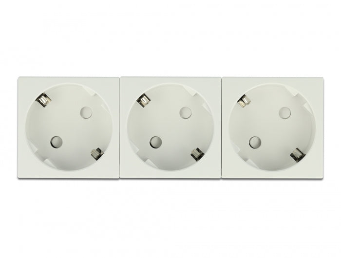 Delock 81424 Easy 45 Grounded Power Socket 3-Way