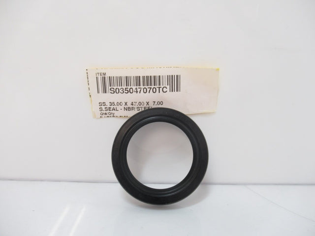 Oil Seal S035047070TC NBR / Steel 35.00 x 47.00 x 7.00 mm