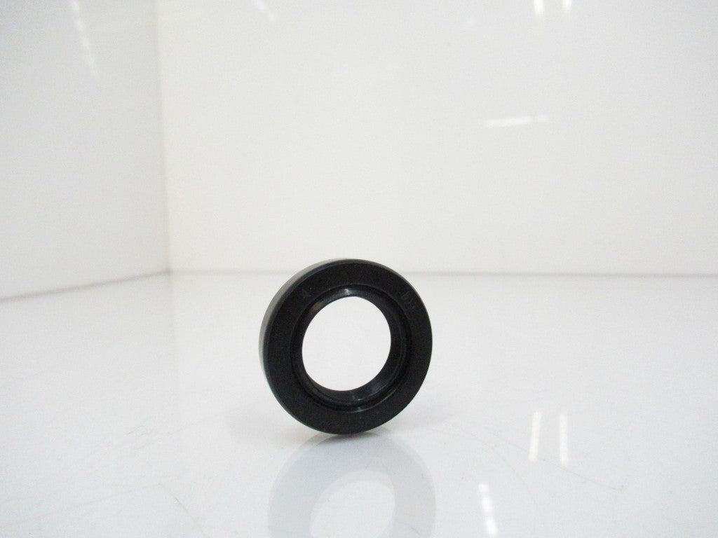 S018030070TC Oil Seal 7 X 18 X 30mm