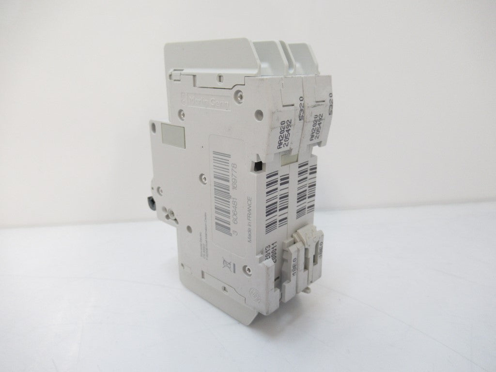 Schneider Electric M9F42215 Miniature Circuit Breaker 2-Pole 15A