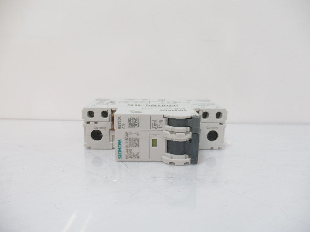 5SJ4125-7HG42 5ST3010 Siemens Circuit Breaker 25A With Auxiliary Circuit Switch