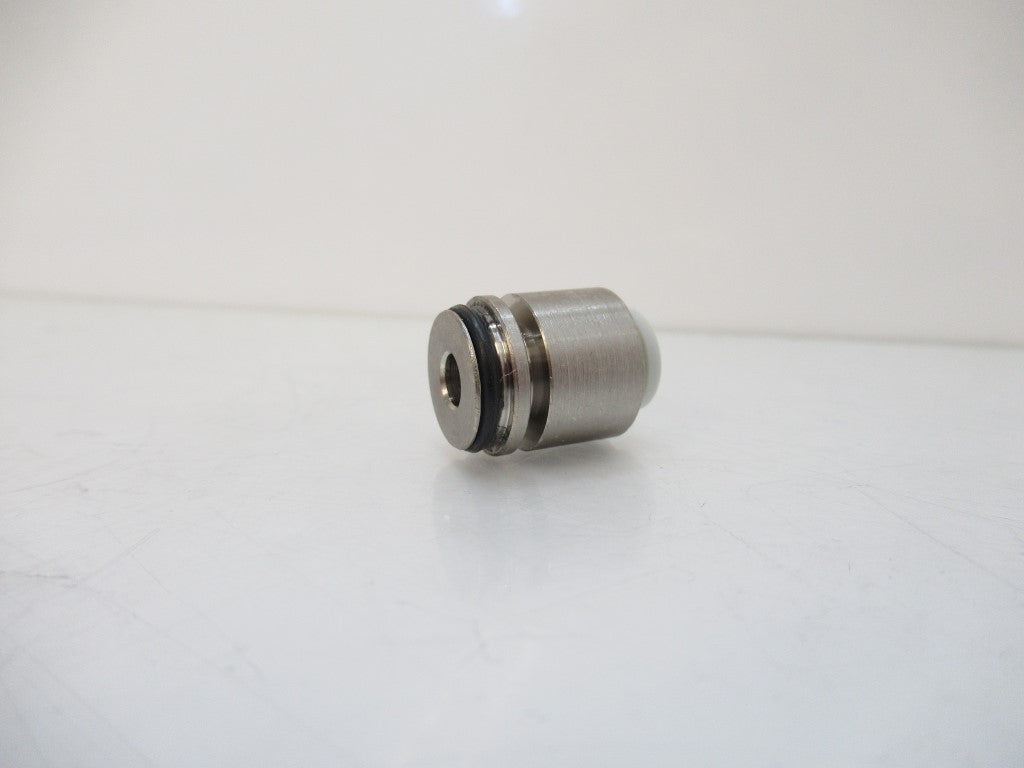 SMC VVQ1000-51A-C6 Cylinder Port Fittings 6mm, Sold By Unit