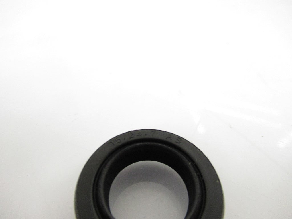 S015024070TC Oil Seal, 15 X 24 X 7mm, Sold By Unit