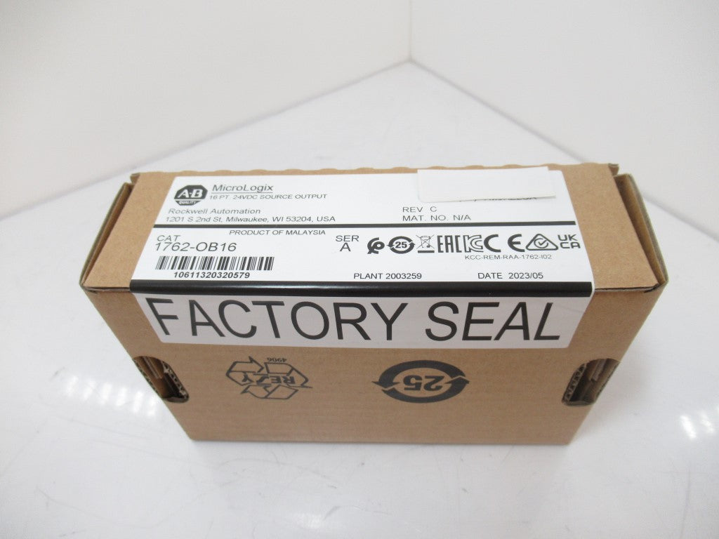 Allen Bradley 1762-OB16 MicroLogix 16 PT Output Module Series A, Rev C