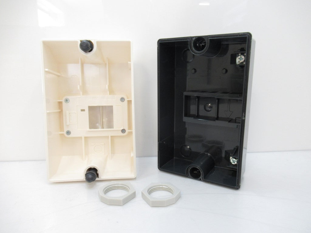 Schneider Electric GV2MC02 Enclosure For TeSys GV2ME - IP55