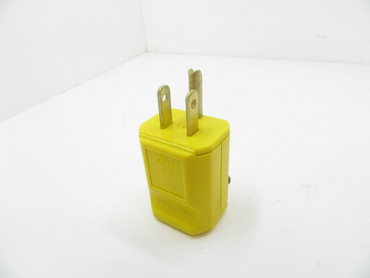 Legrand PS5965-Y Pass & Seymour Maxgrip Plug Yellow