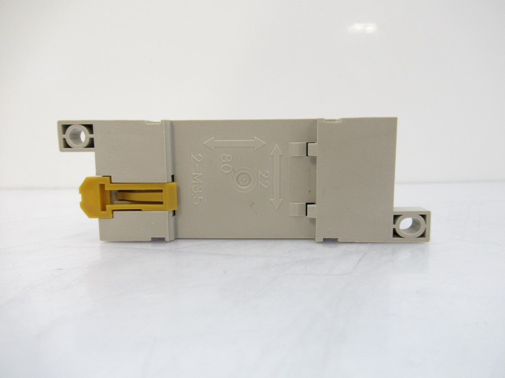 Omron P7SA-14F-ND Relay Socket 24V DC 20A 288V AC, Sold By Unit