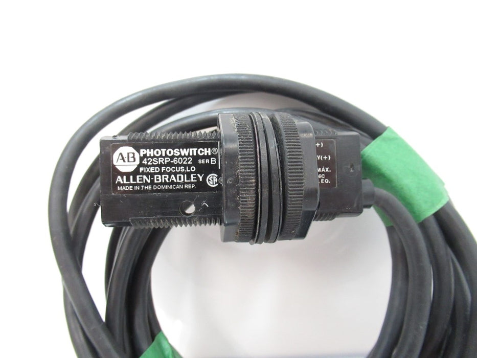 Allen Bradley 42SRP-6022 Photoelectric Sensor, 10-30V DC, 28mm, Ser. B