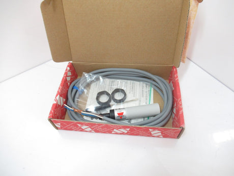 CA18CLF08NA Carlo Gavazzi Proximity Sensor Capacitive Thermoplastic, Sold In Kit