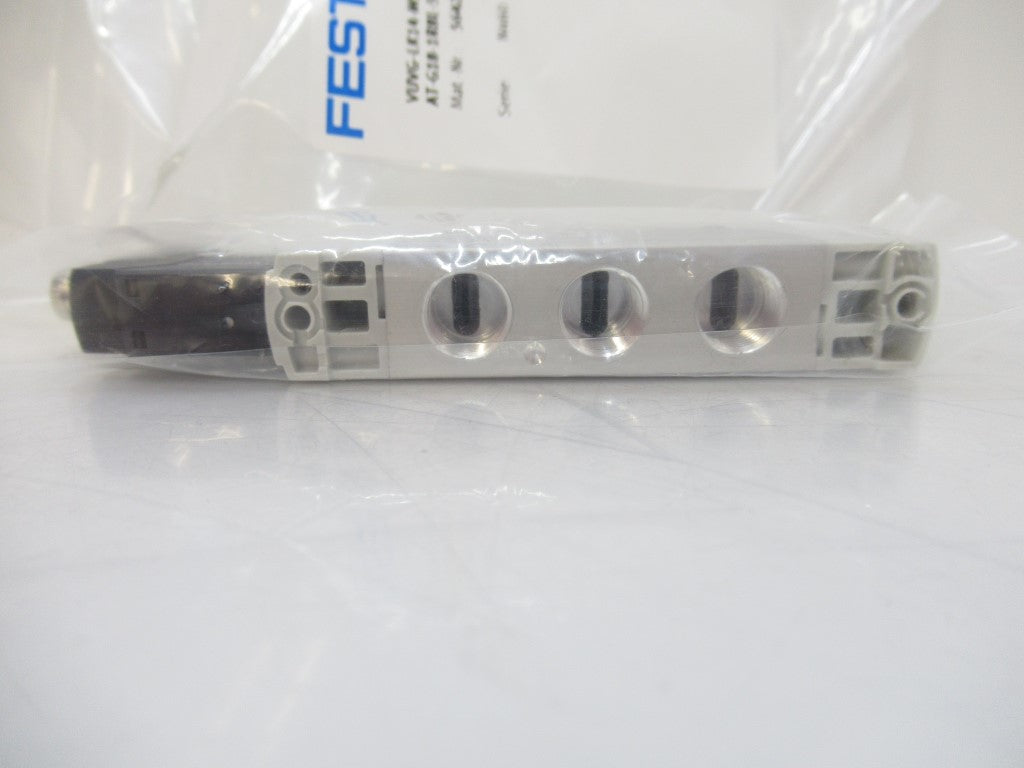 Festo VUVG-LK14-M52-AT-G18-1R8L-S Solenoid Valve 56421