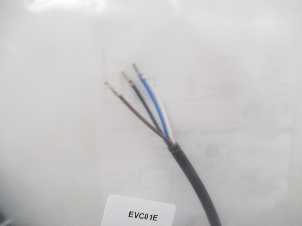 Ifm Electronic EVC01E Converter PNP-NPN 24V DC