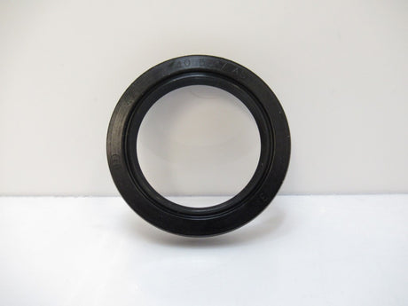 S040055070TC Oil Seal SS. 40.00 x 55.00 x 7.00 S.Seal-NBR/Steel (New No Box)