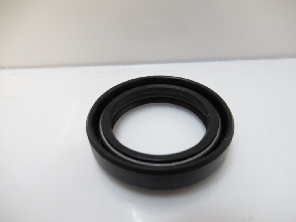 S025035070TC Oil Seal SS. 25.00 x 35.00 x 7.00 mm S.Seal-NBR/Steel (New No Box)