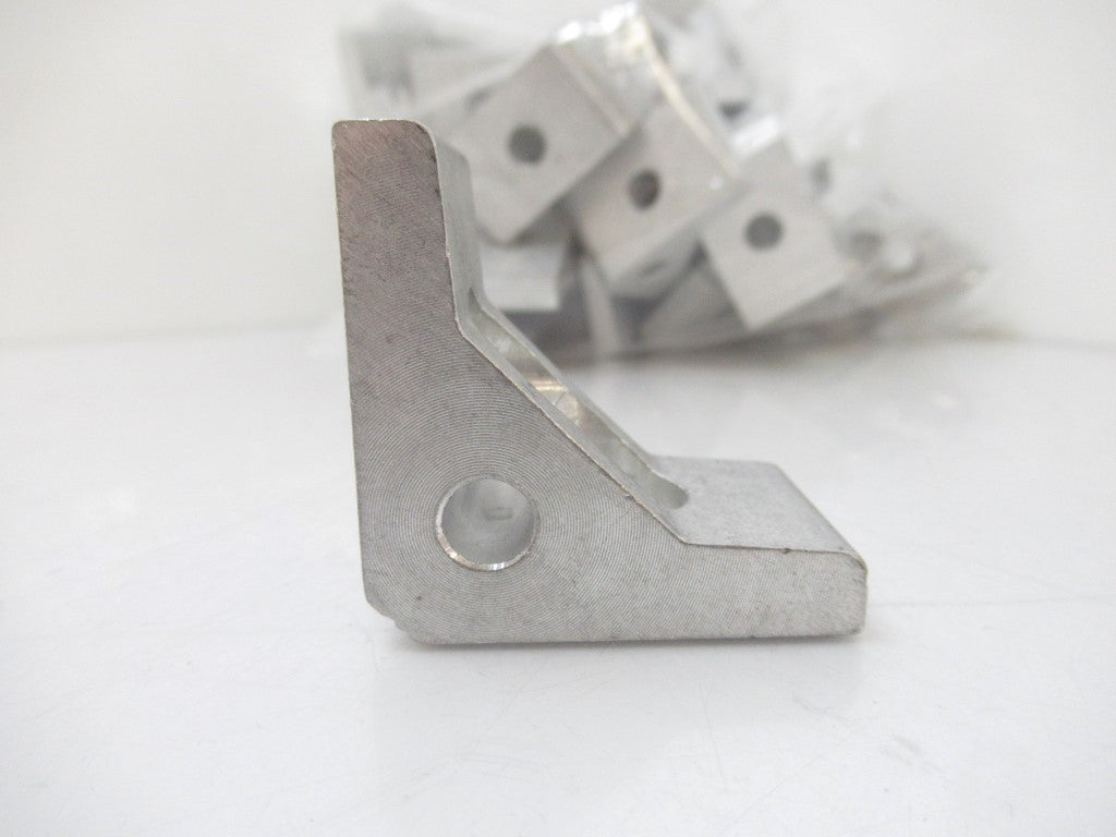 82.40.0701 MK Extrusion Angle E25 (Sold By Lot Of 28 pcs New)