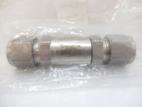 SS-8C-1/3 SS8C13 Swagelok Stainless Steel Poppet Check Valve 1/2" New In Bag