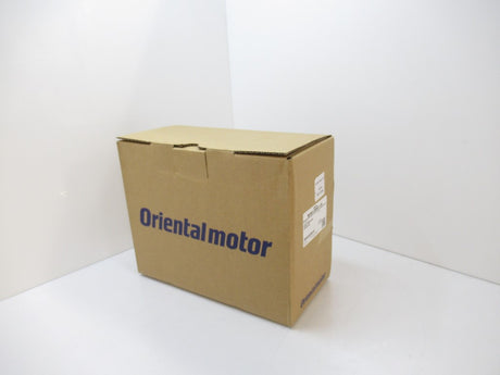 BLM5120HP-15S Orientalmotor, 120 W (1/6 HP) Brushless DC Motor (New In Box)