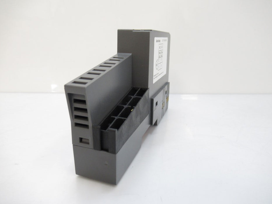 1734-EP24DC 1734EP24DC Allen Bradley Point I/O Extension Module Series B