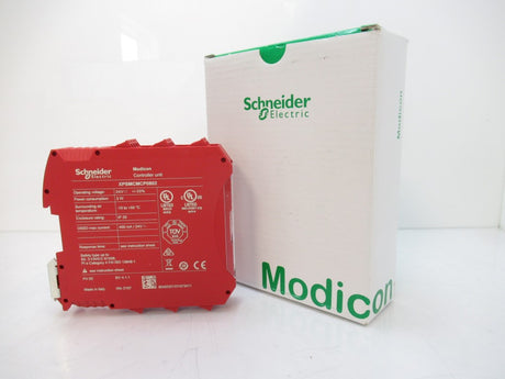 XPSMCMCP0802 Schneider Electric Controller 8 Inputs 2 Outputs Module Screw Term