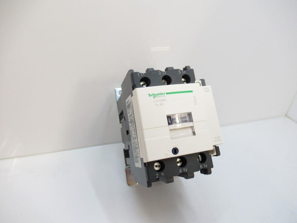 LC1 D40G7 LC1D40G7 Schneider Electric Contactor 600V AC 40 Amp IEC +Options