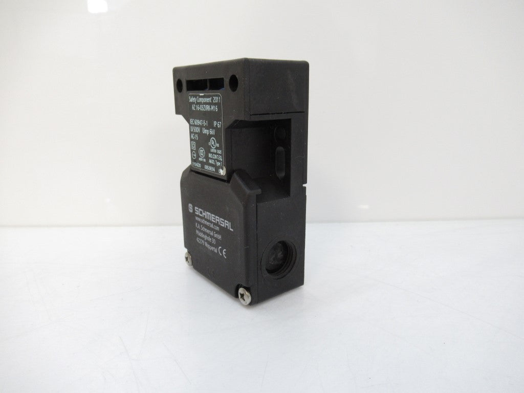 AZ16-03ZVRK-M16 AZ1603ZVRKM16 Schmersal Safety Switch With Separate Actuator New