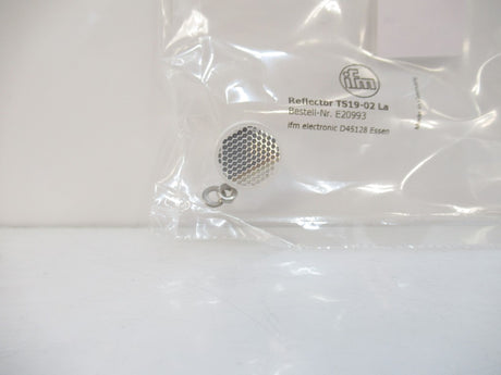 E20993 Ifm Electronic Reflector For Retro-Reflective Laser Sensors, New In Bag