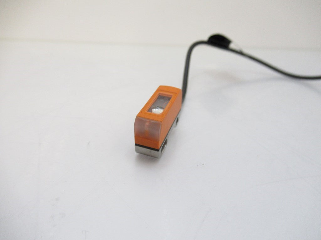 O8S202 Ifm Through-Beam Sensor; Red Light, Rectangular