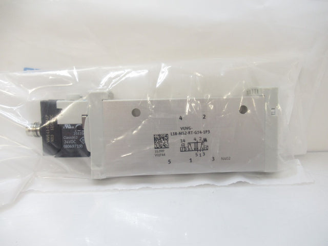 8031531 VUVG-L18-M52-RT-G14-1R8L Festo Air Solenoid Valve (New In Bag)